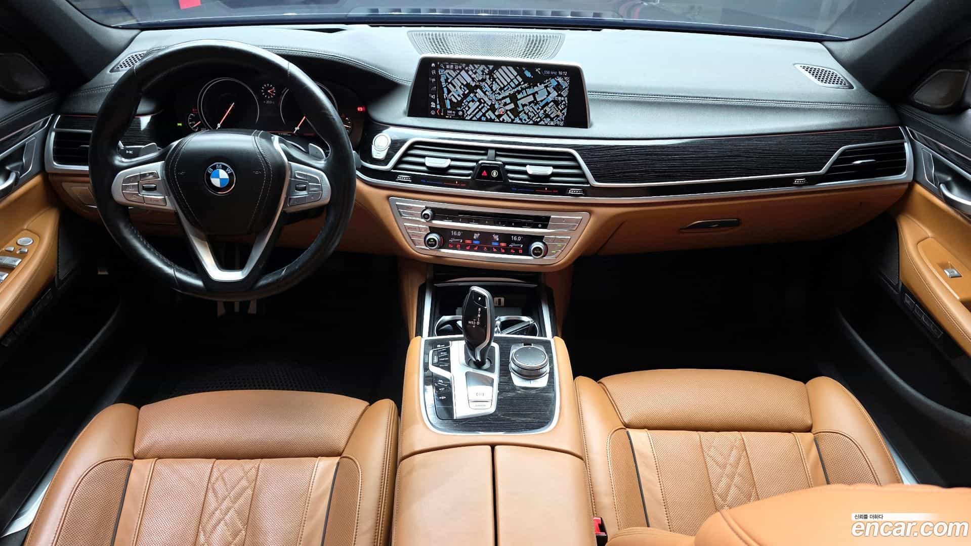 7-Series BMW 2017.7-INNER-007