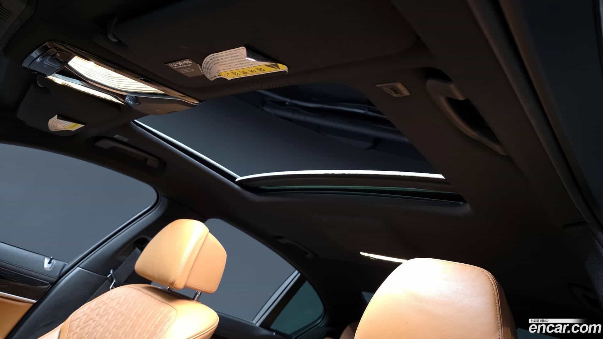 7-Series BMW 2017.7-OPTION-023