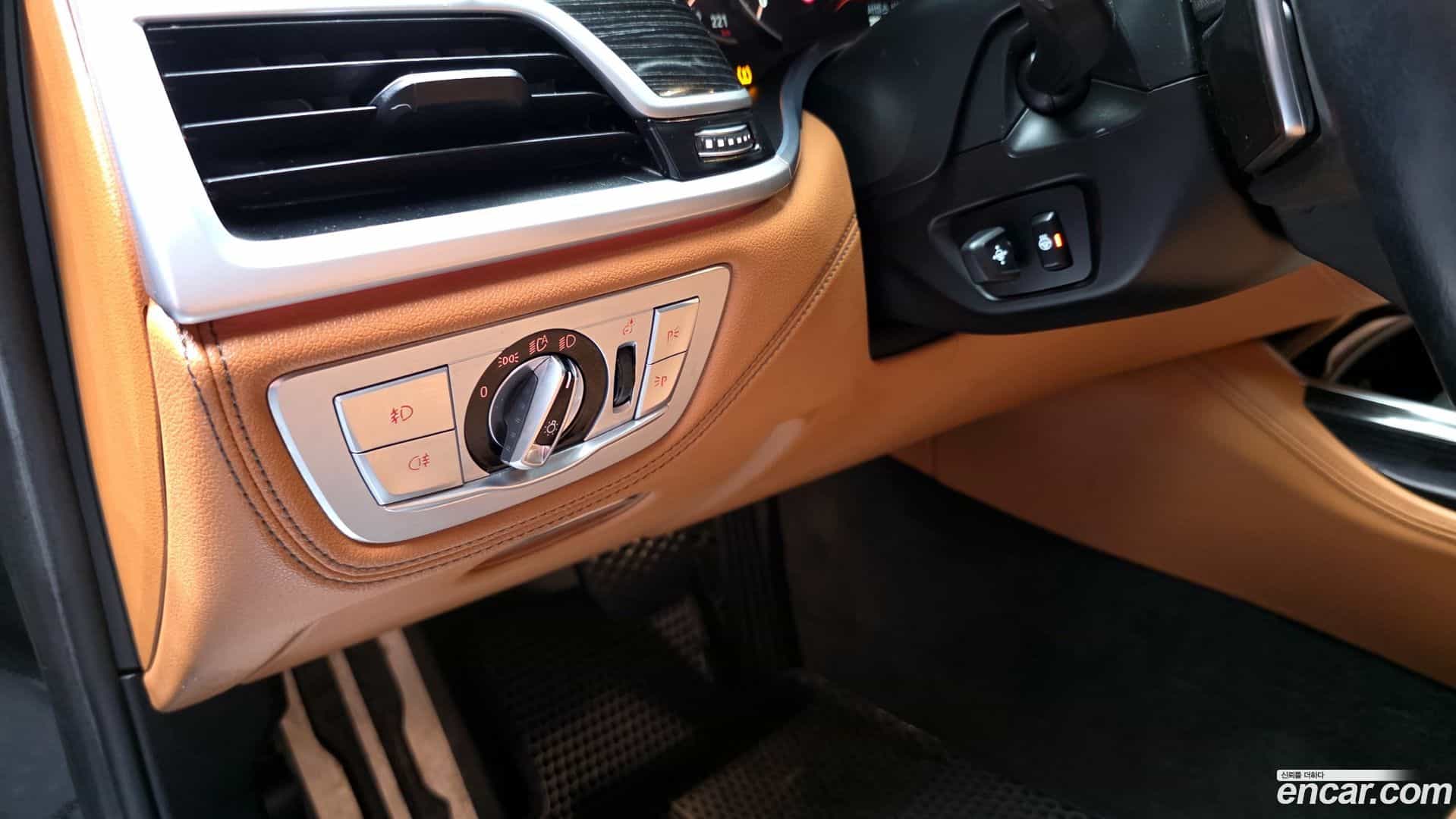 7-Series BMW 2017.7-OPTION-041