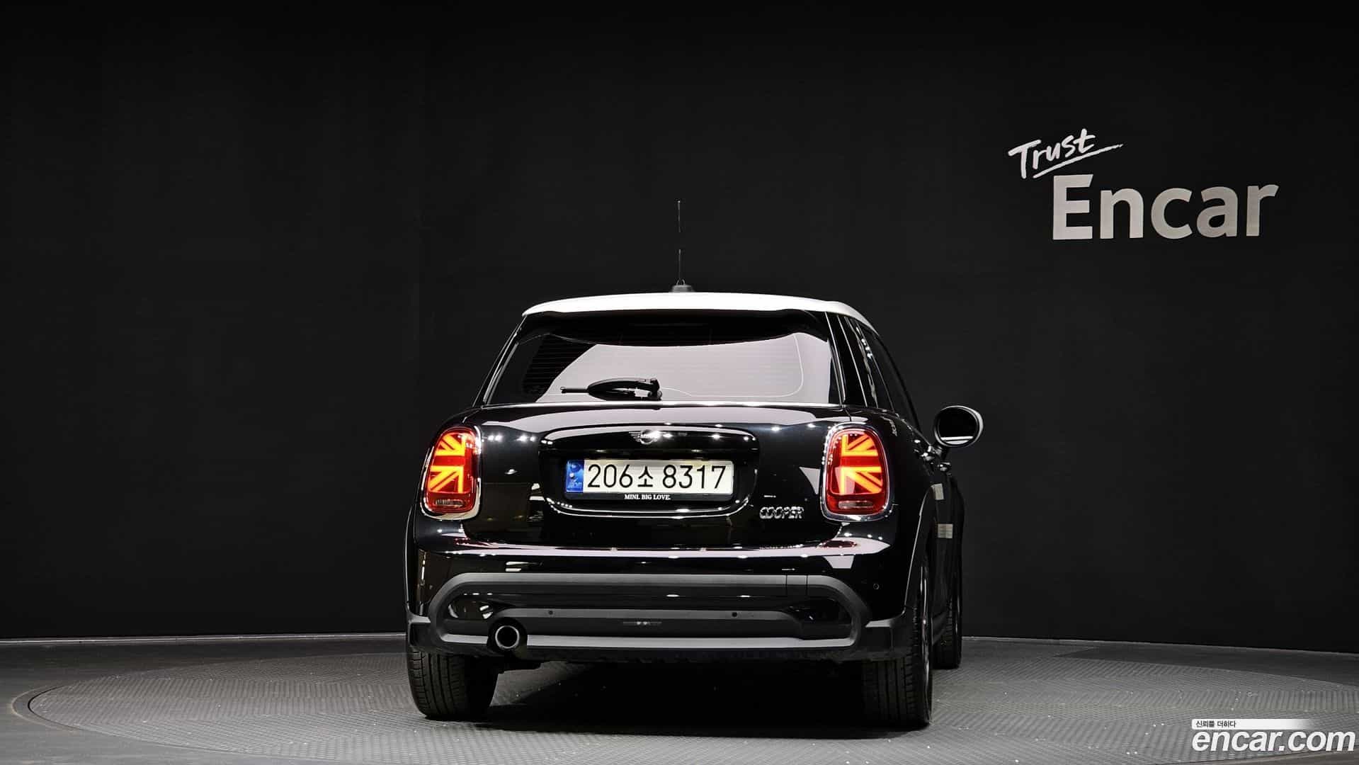 Cooper Mini 2022.9-OUTER-004