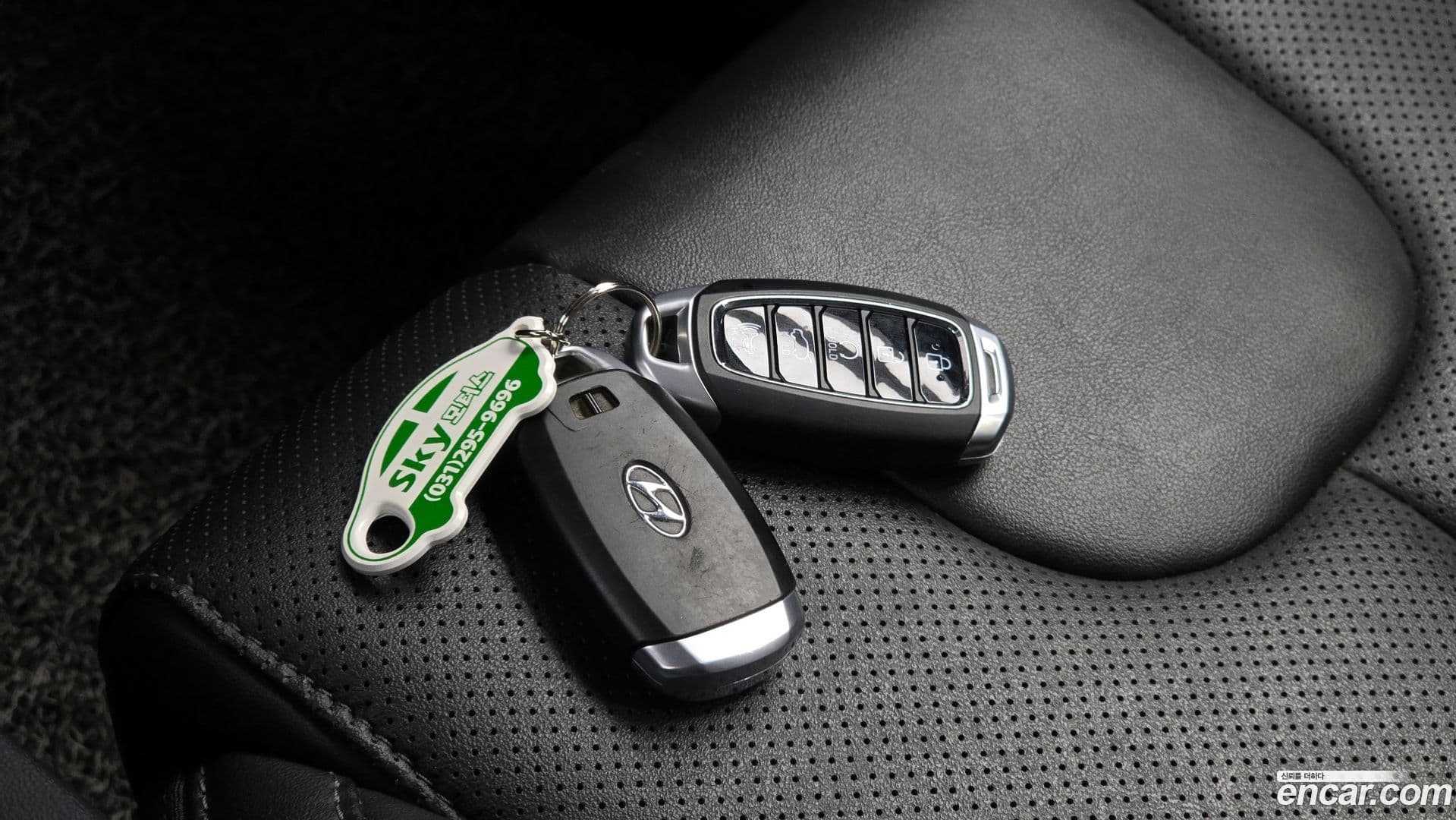 Main__Slider__Photo:Santafe Hyundai 2019.9-32