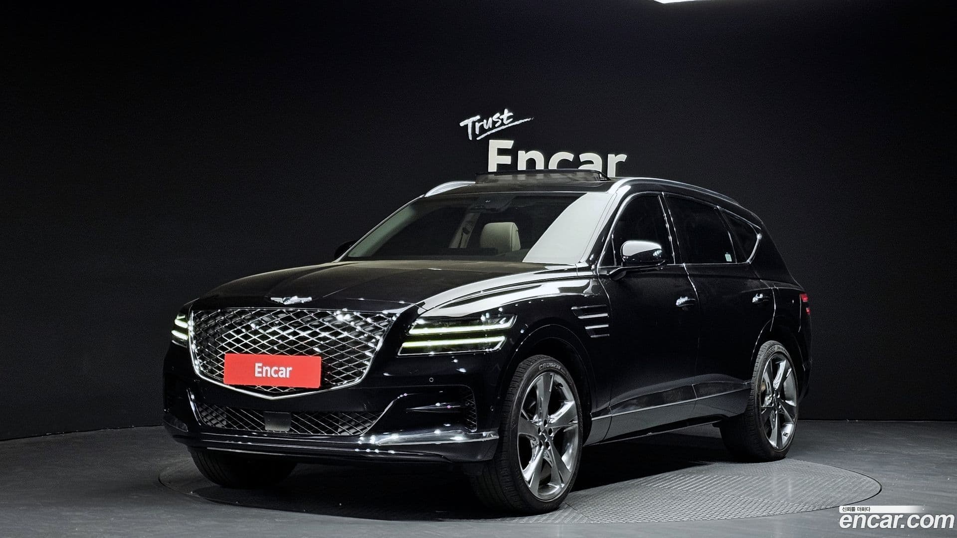 Main__Slider__Photo:GV80 Genesis 2020.4-0