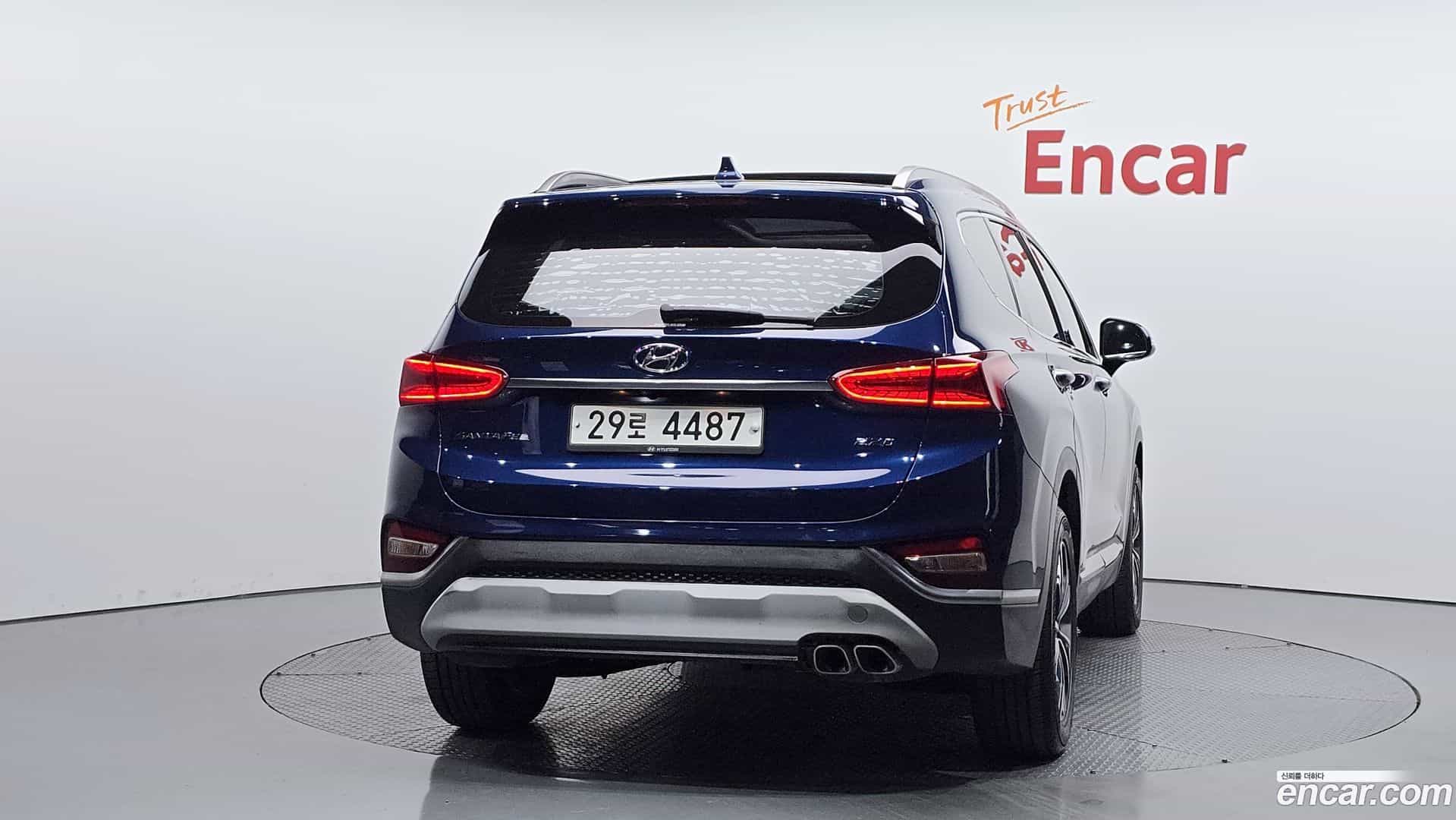 Santafe Hyundai 2018.8-OUTER-004