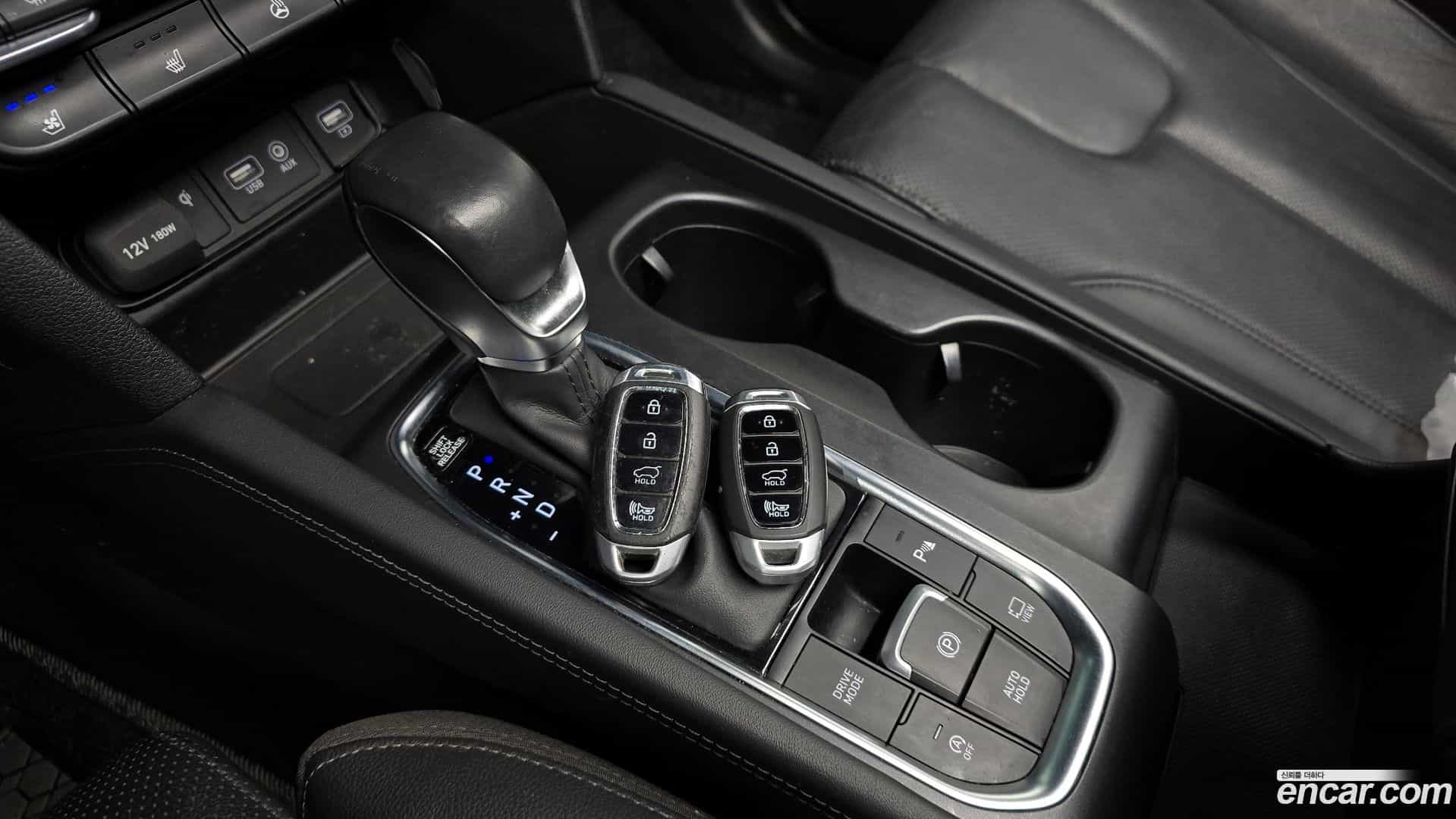 Santafe Hyundai 2018.8-INNER-009