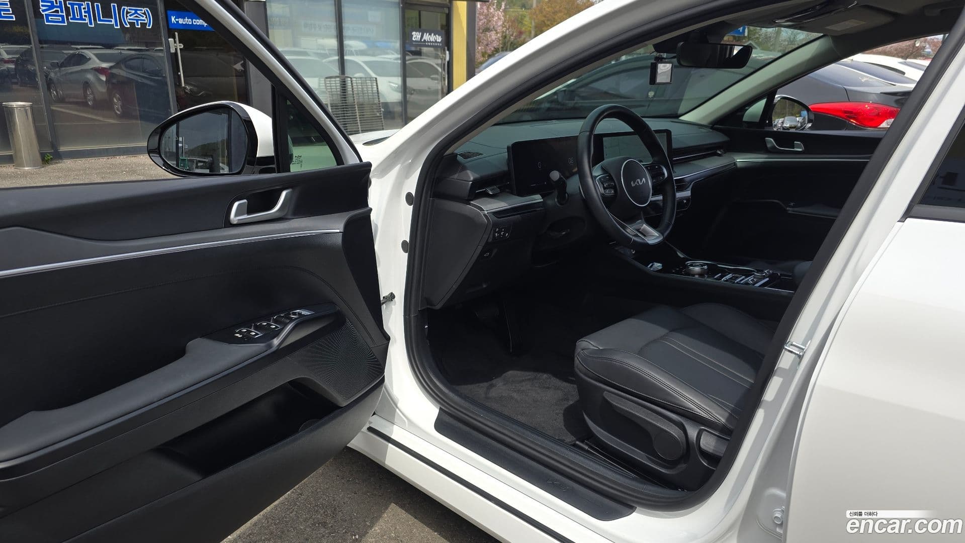Main__Slider__Photo:K5 Kia 2024.3-9