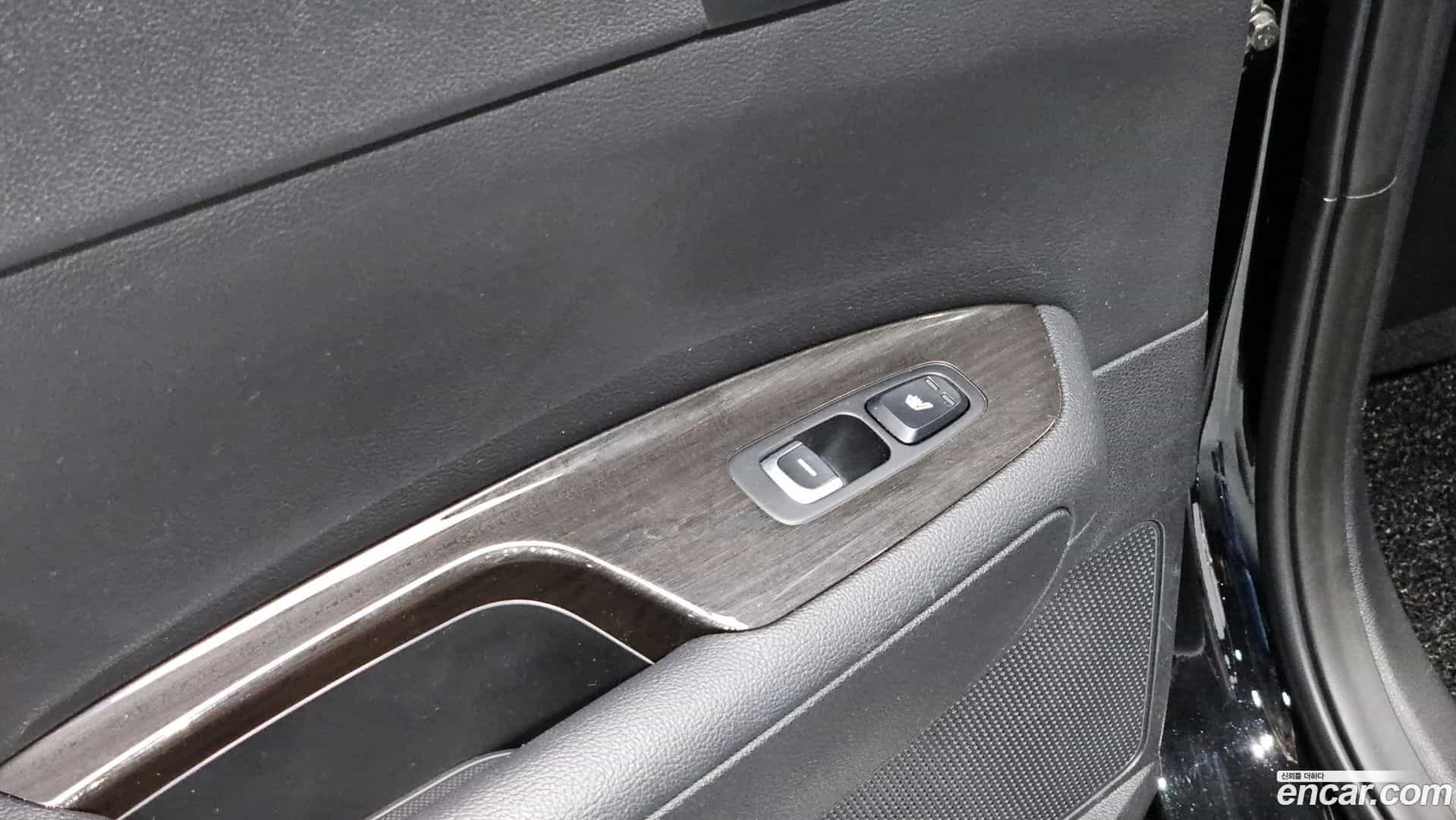K5 Kia 2019.0-OPTION-022
