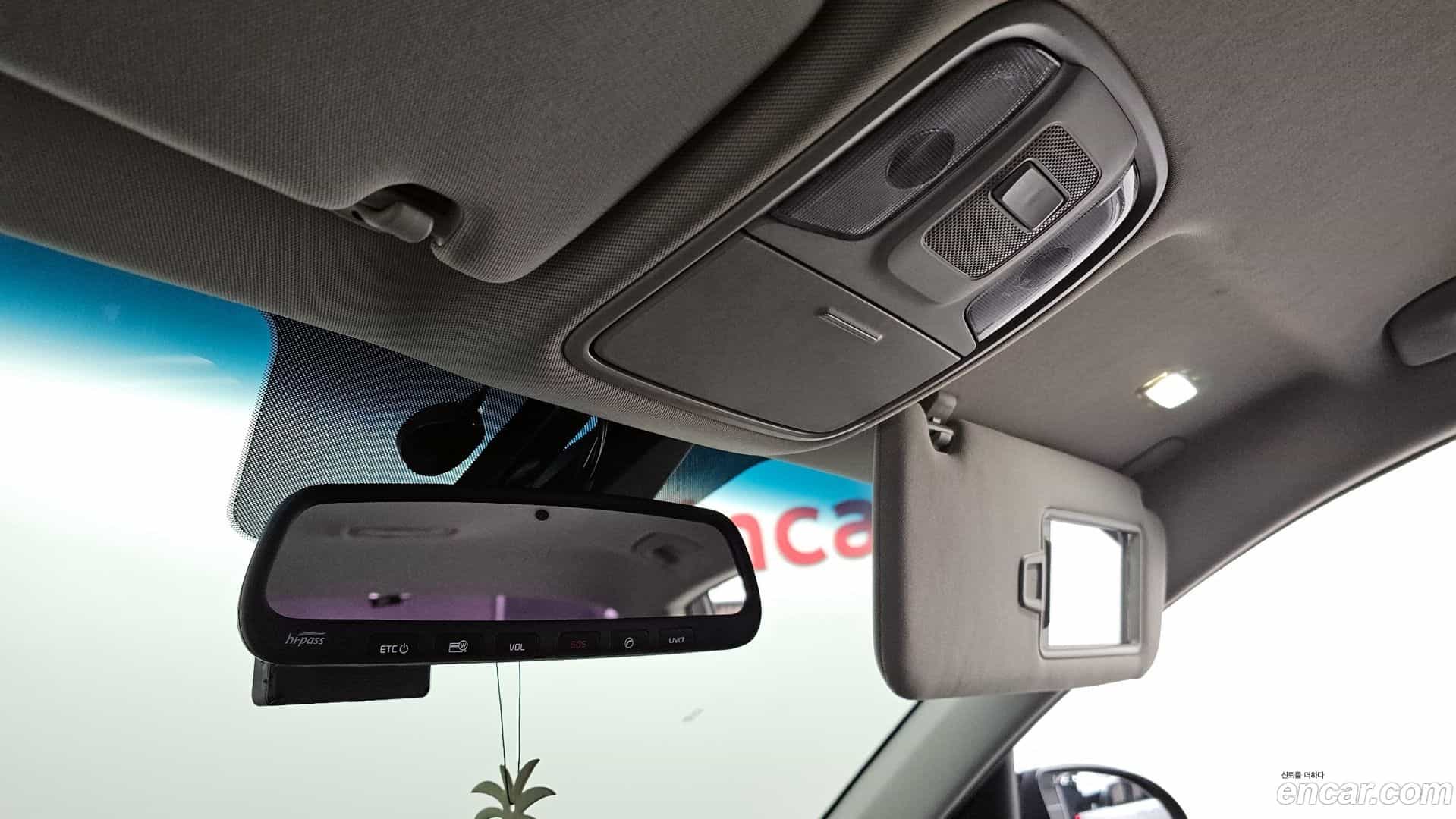 K5 Kia 2019.0-OPTION-024