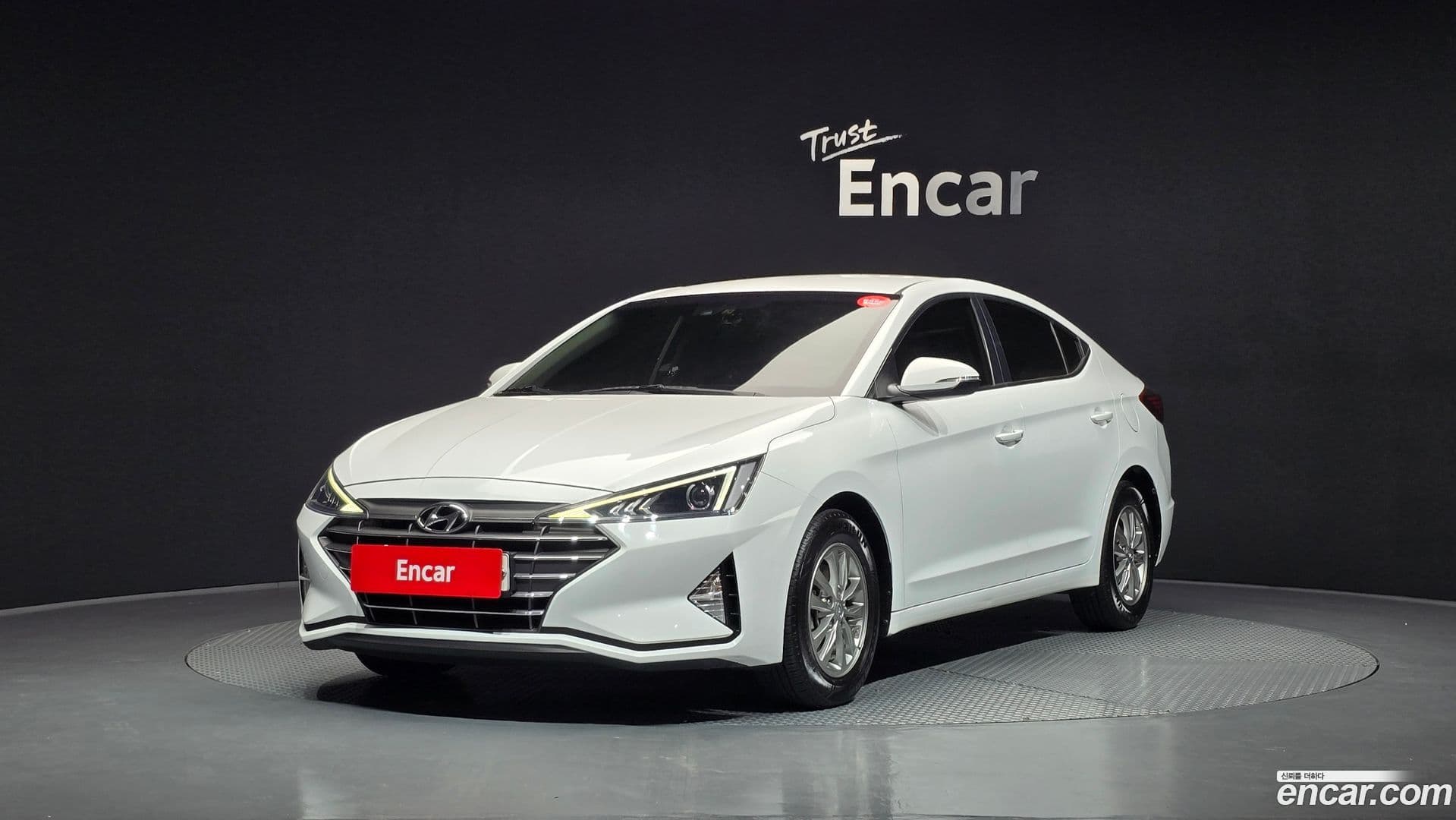 Main__Slider__Photo:AVANTE Hyundai 2019.11-0