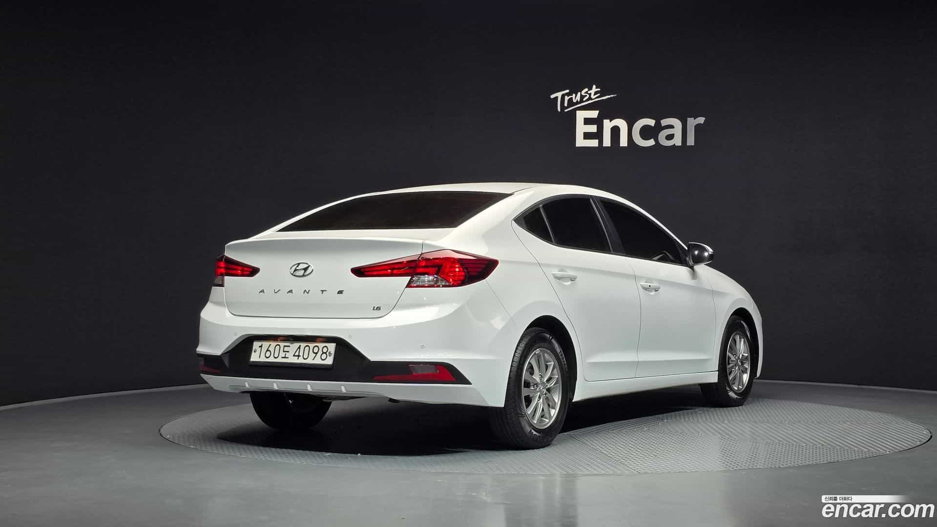 AVANTE Hyundai 2019.11-OUTER-002
