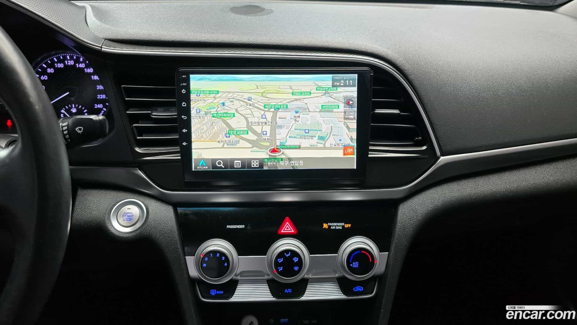 AVANTE Hyundai 2019.11-OPTION-018
