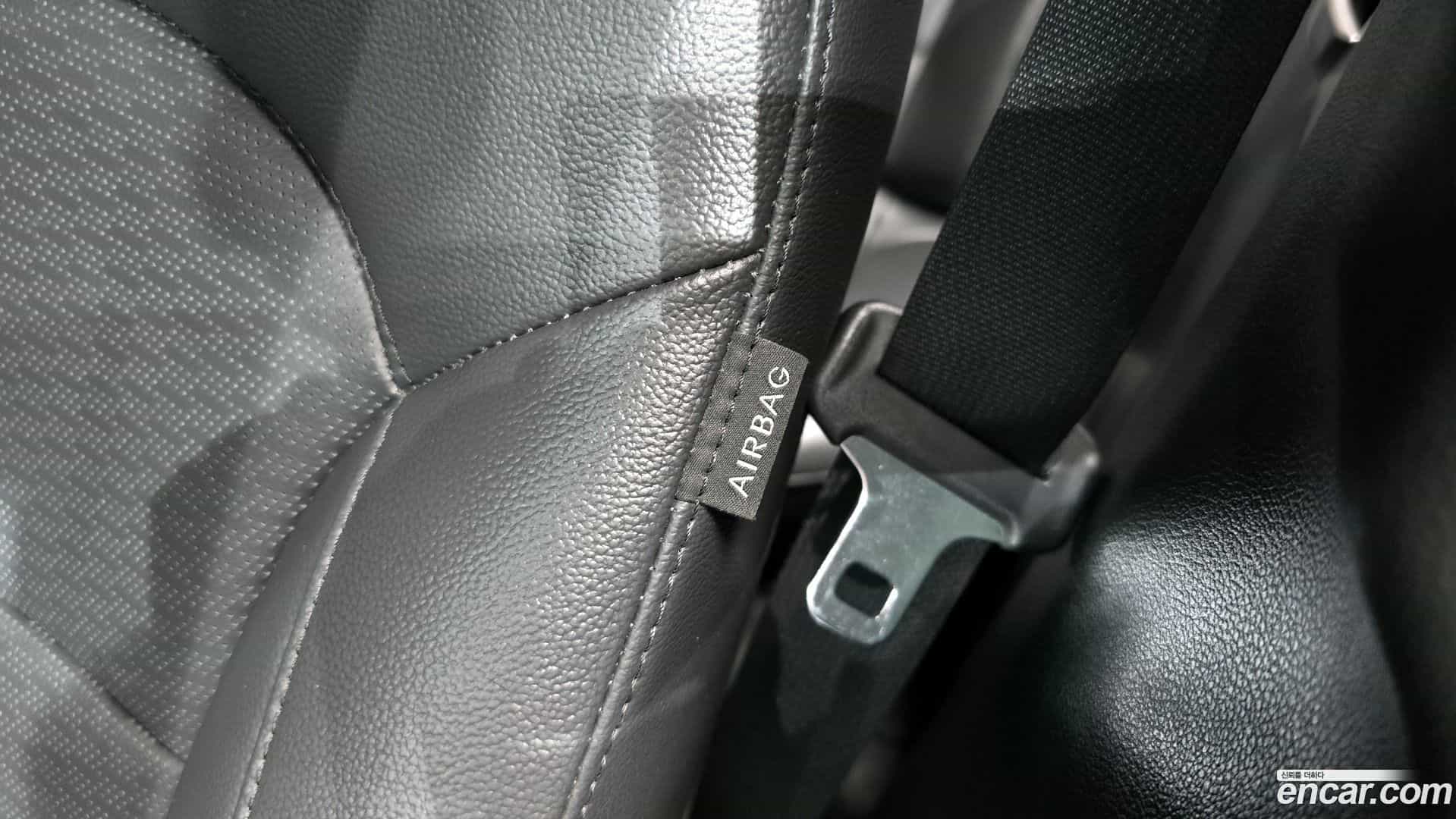 AVANTE Hyundai 2019.11-OPTION-020