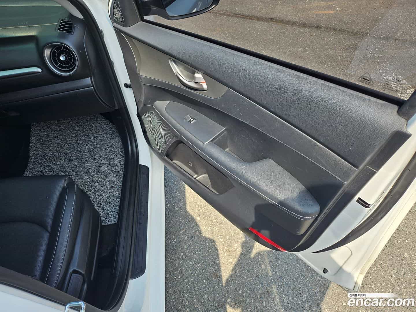 K3 Kia 2019.6-OPTION-024