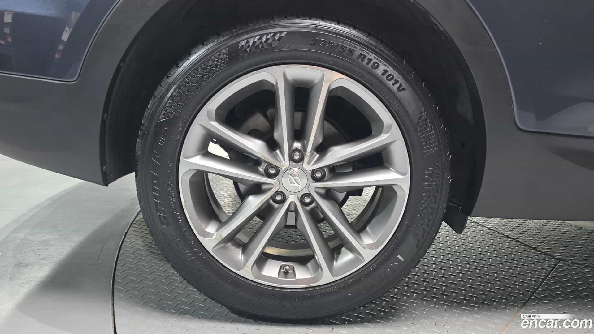 Santafe Hyundai 2015.6-OUTER-005