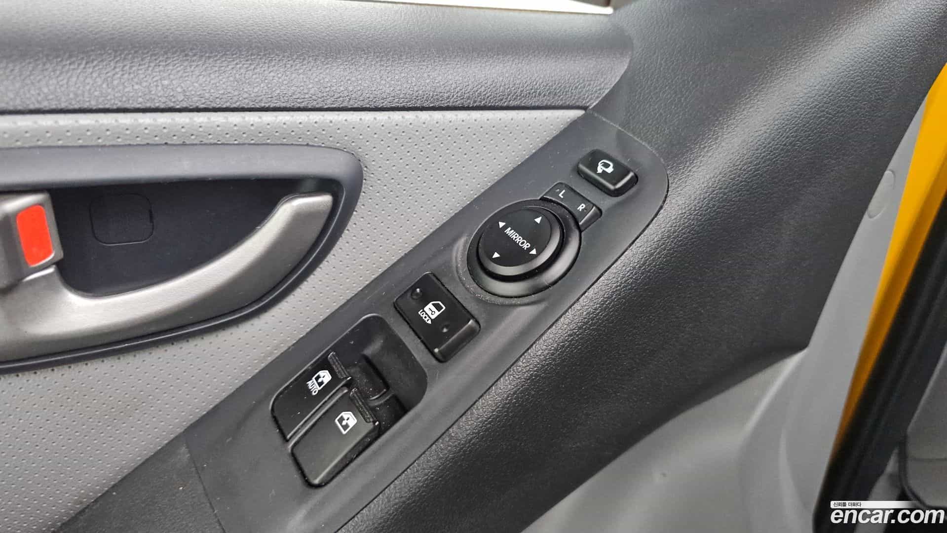 Starex Hyundai 2020.3-OPTION-041