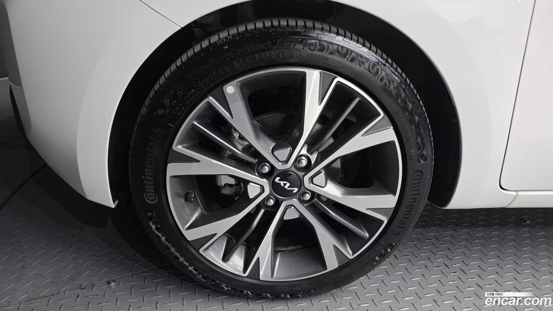 RAY Kia 2025.3-OUTER-005
