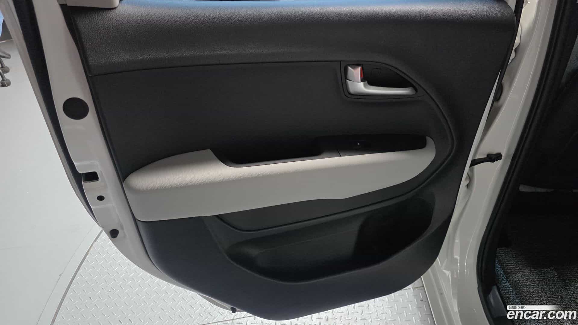RAY Kia 2025.3-INNER-035