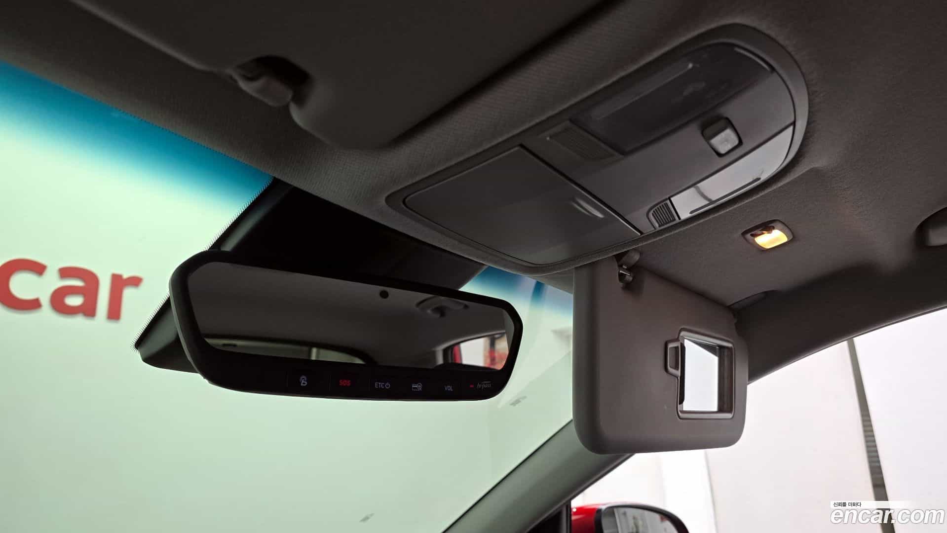 Kona Hyundai 2019.8-OPTION-041