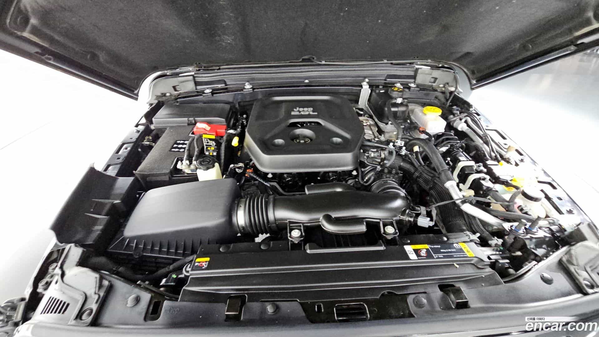Wrangler Jeep 2022.11-OUTER-006