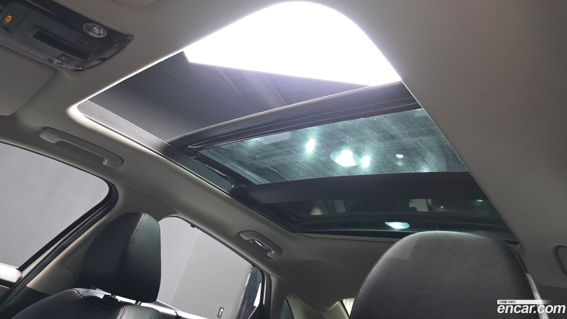 Main__Slider__Photo:K5 Kia 2019.11-18