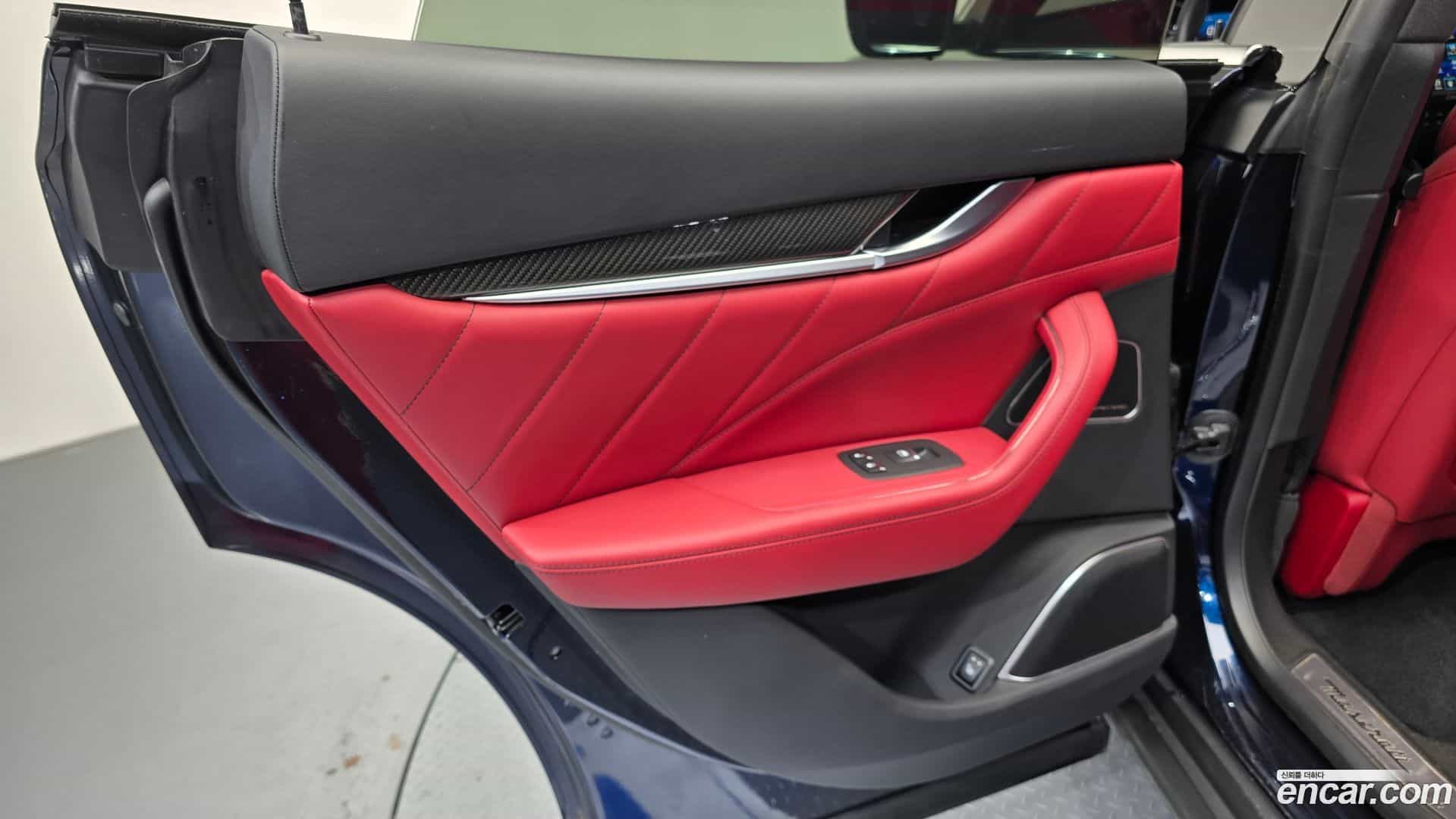 Levante Maserati 2020.11-INNER-035