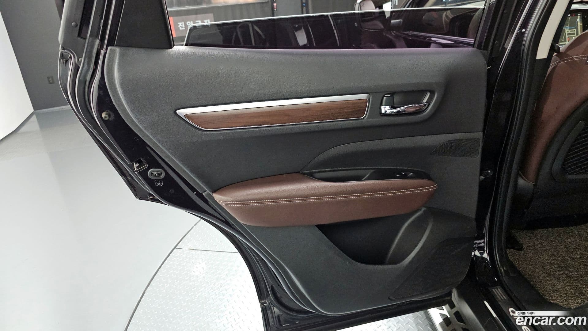 Main__Slider__Photo:QM6 Renault Korea 2020.3-24