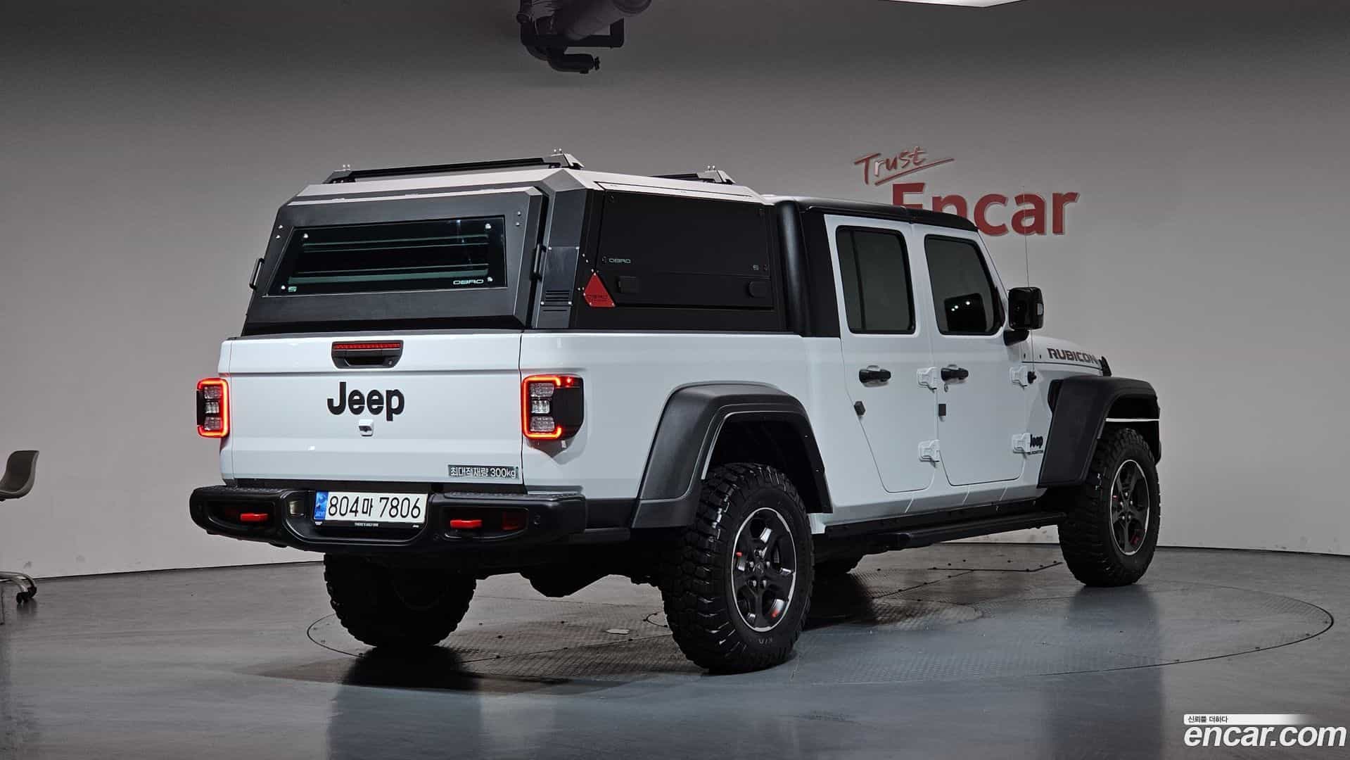 Gladiator Jeep 2022.11-OUTER-002