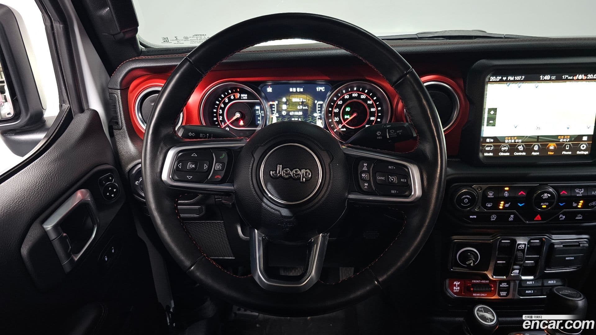 Main__Slider__Photo:Gladiator Jeep 2022.11-11