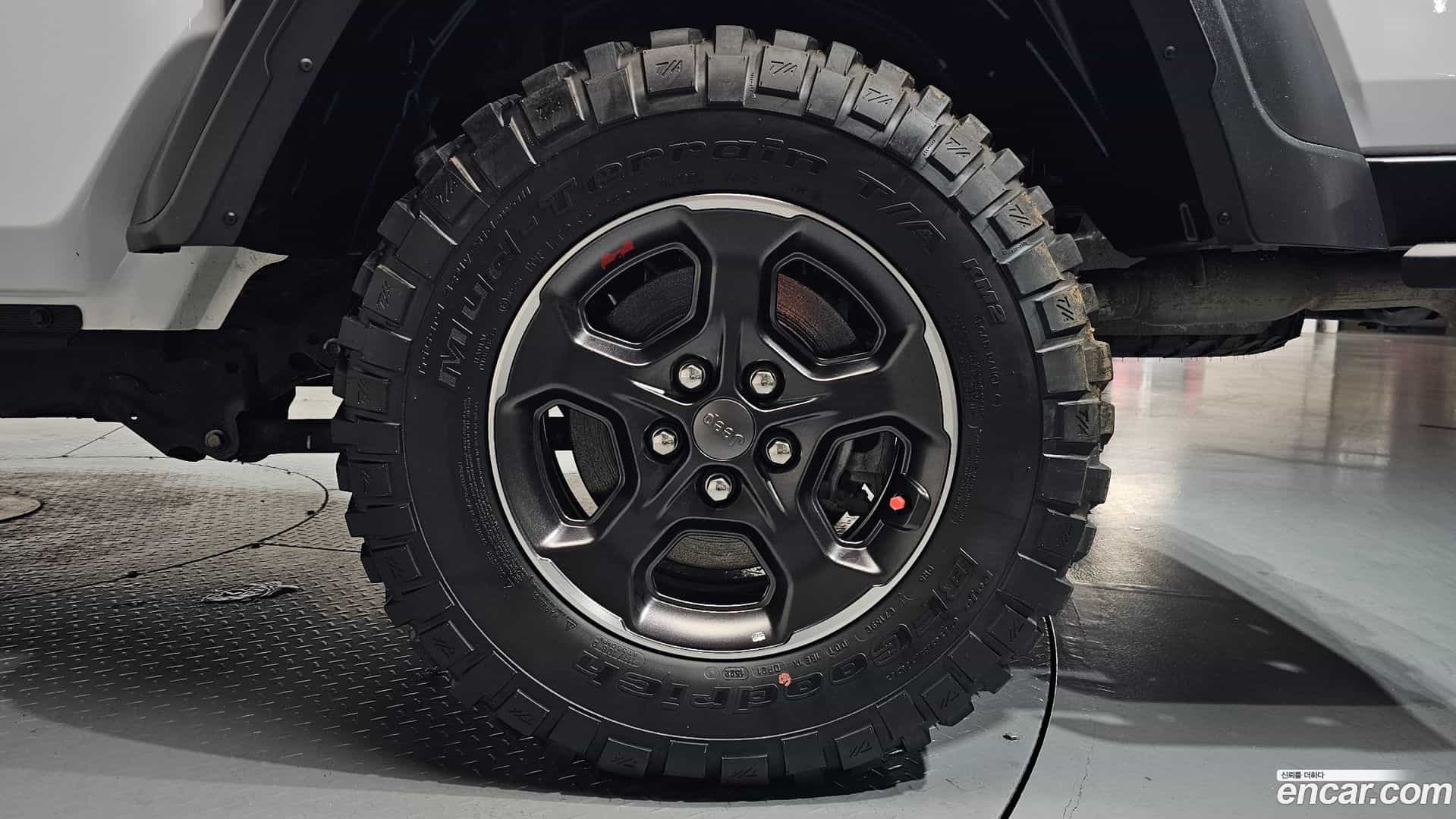 Gladiator Jeep 2022.11-OUTER-031