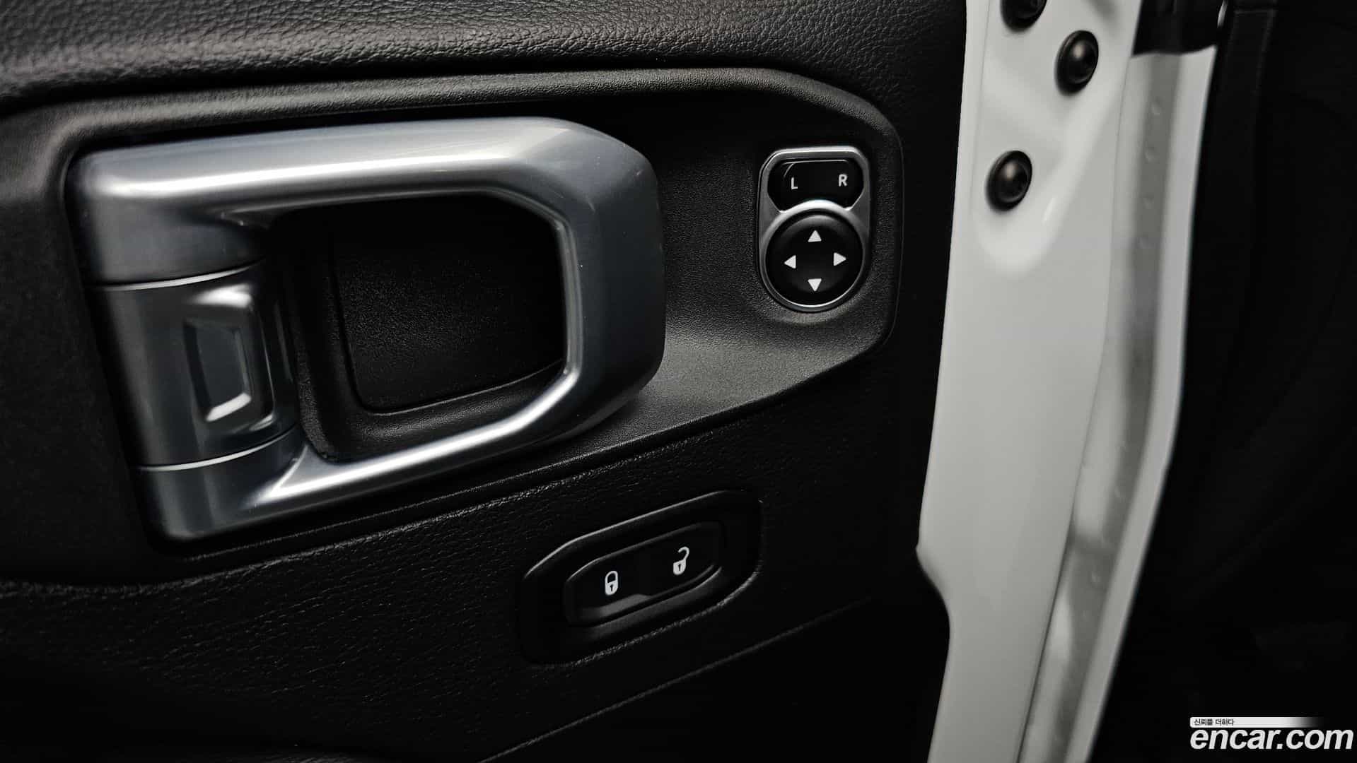 Gladiator Jeep 2022.11-OPTION-040