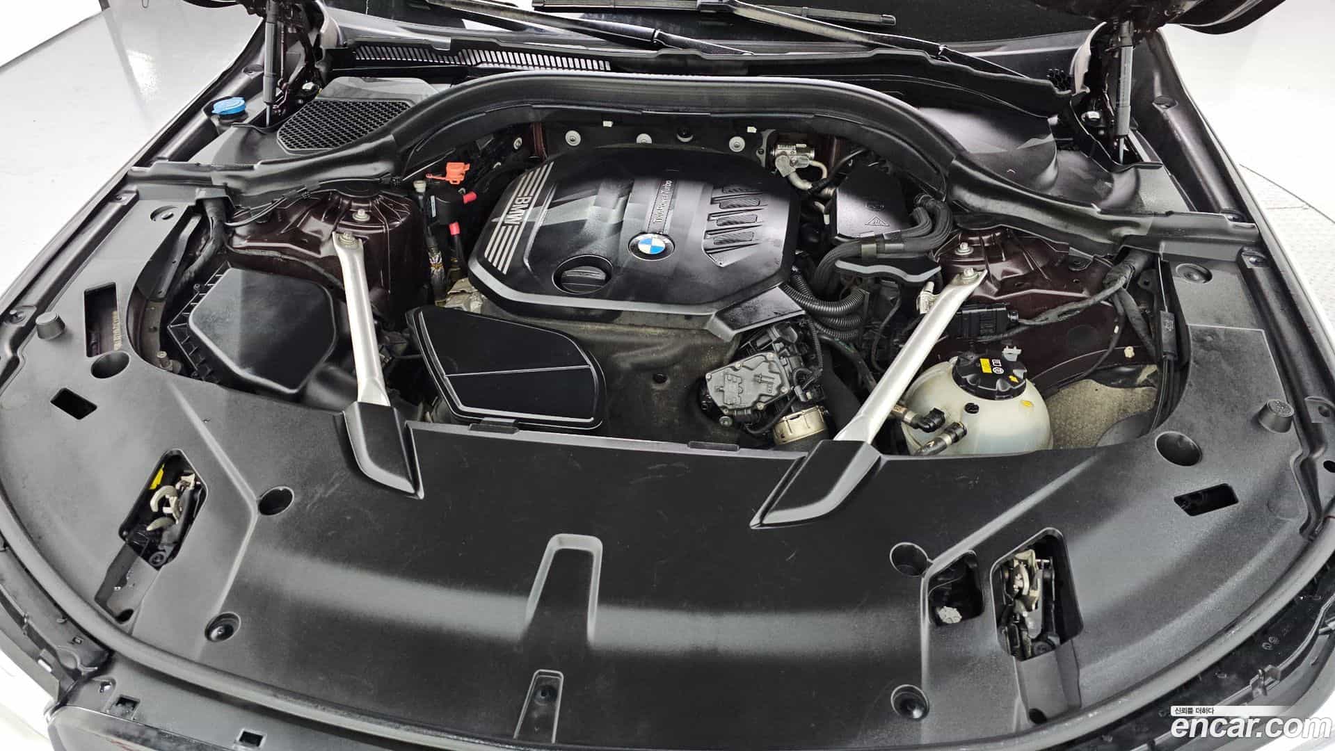 Gran Turismo BMW 2020.3-OUTER-006