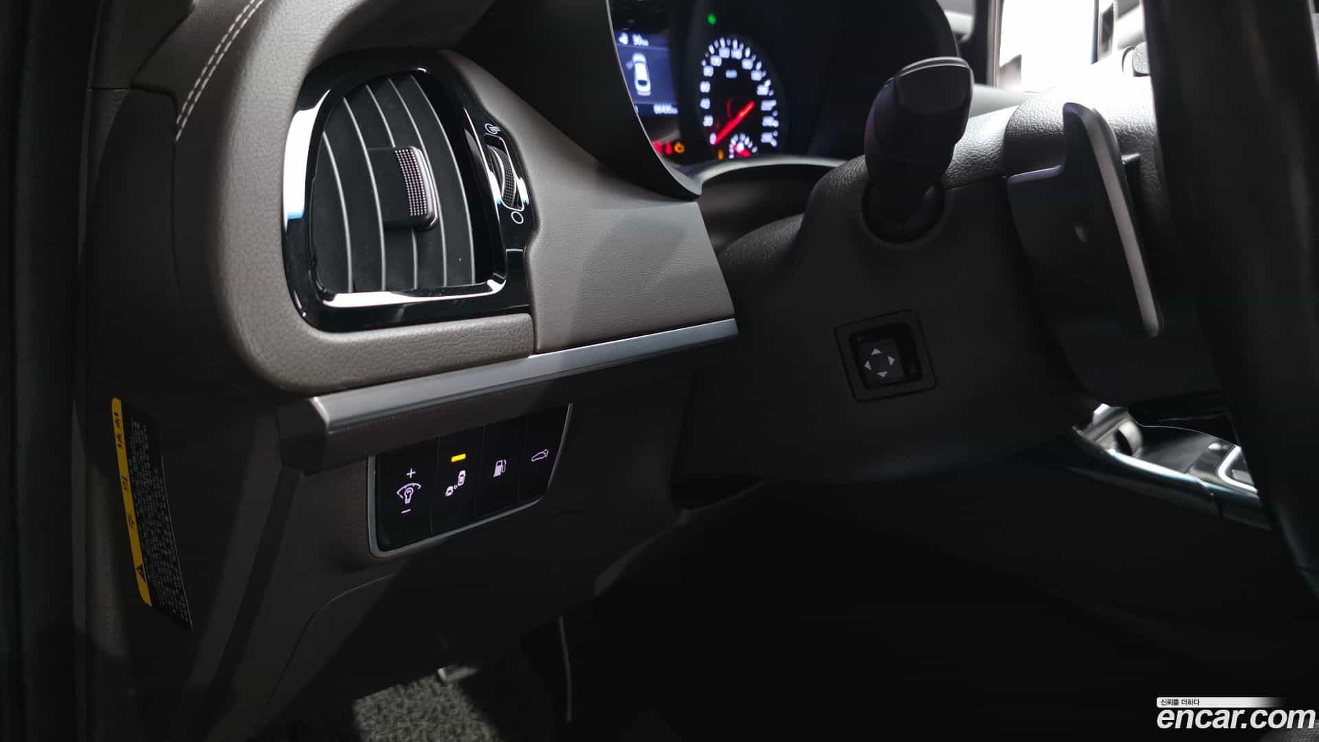 Stinger Kia 2017.10-OPTION-041