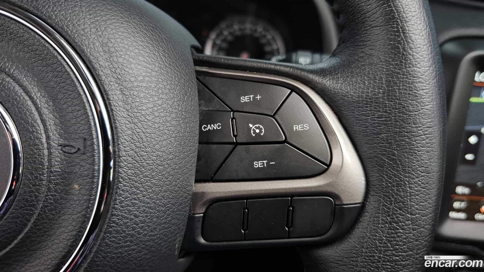 Renegade Jeep 2022.10-OPTION-019