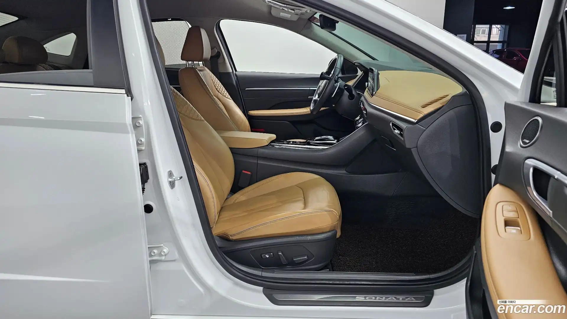 Sonata Hyundai 2019.6-OPTION-016