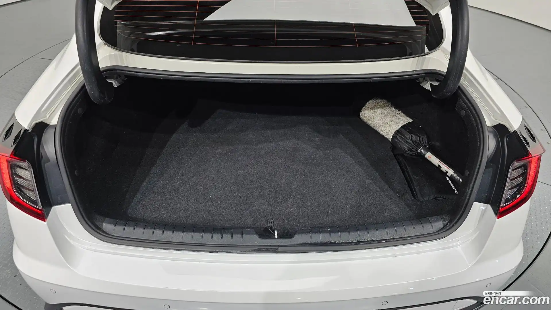 Sonata Hyundai 2019.6-OPTION-024