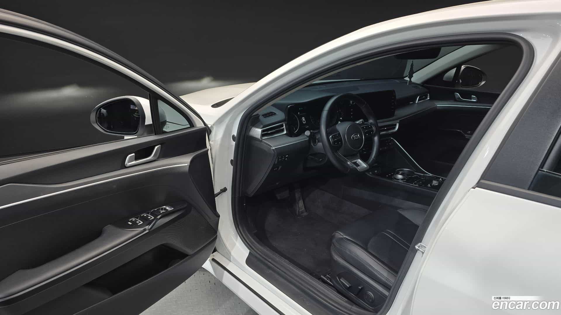 K5 Kia 2021.2-INNER-010