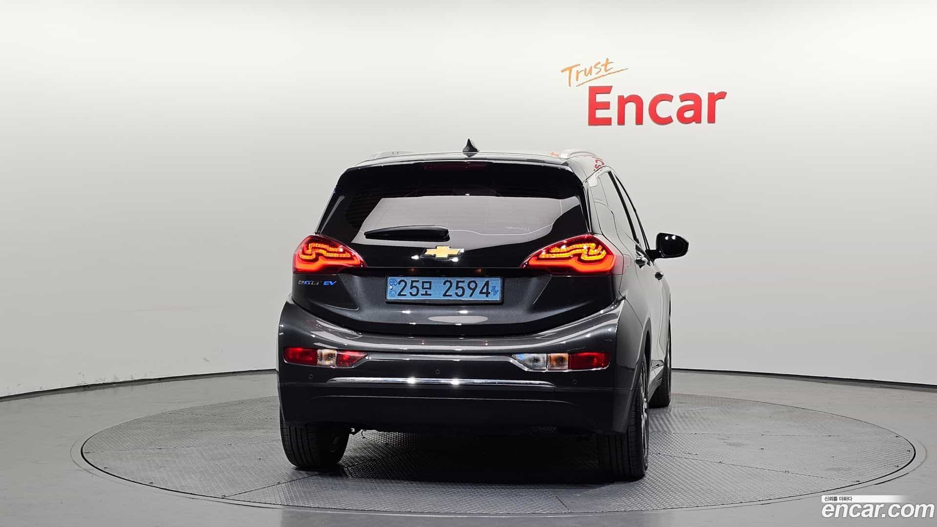 Bolt EV Chevrolet 2019.8-OUTER-004