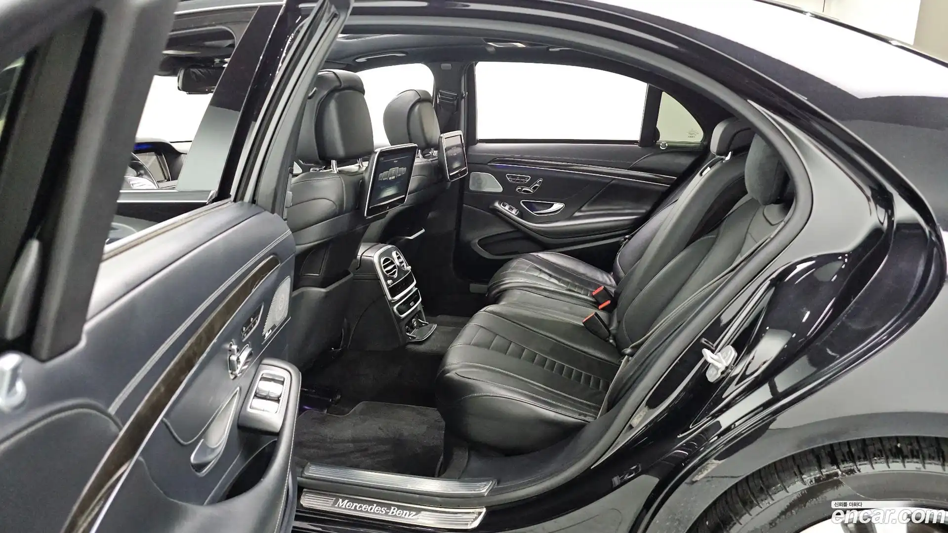 S-Class Mercedes-Benz 2015.3-OPTION-023