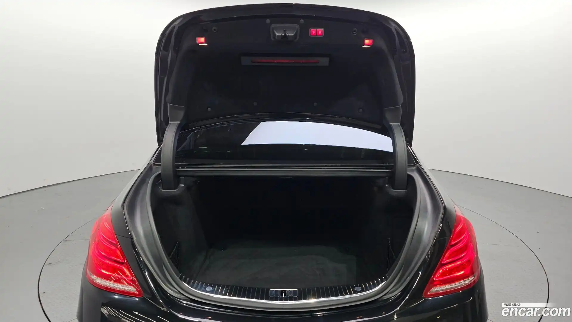 S-Class Mercedes-Benz 2015.3-OPTION-024