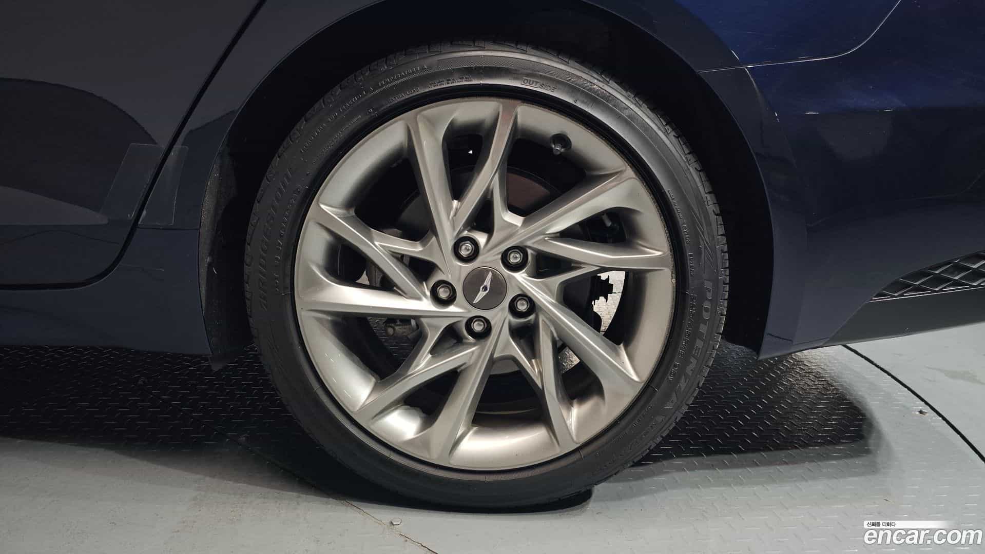 G70 Genesis 2021.5-OUTER-031