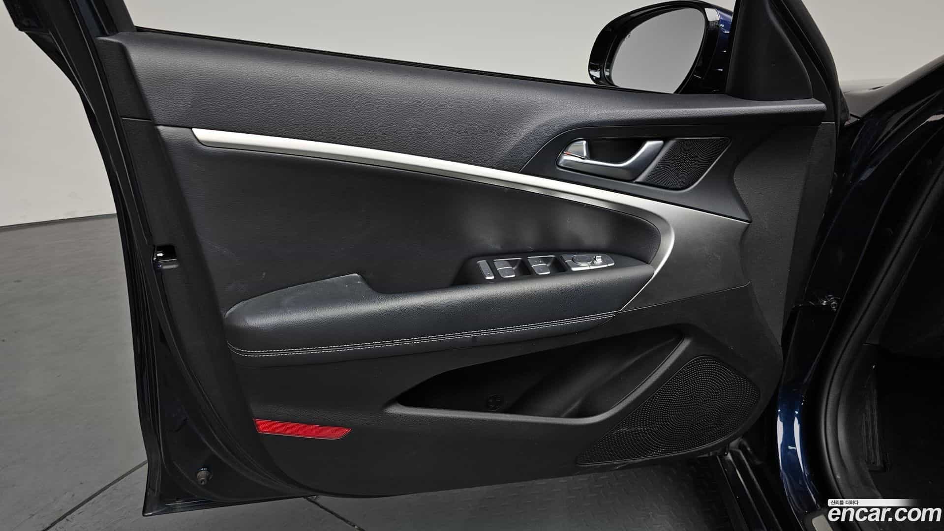 G70 Genesis 2021.5-INNER-034