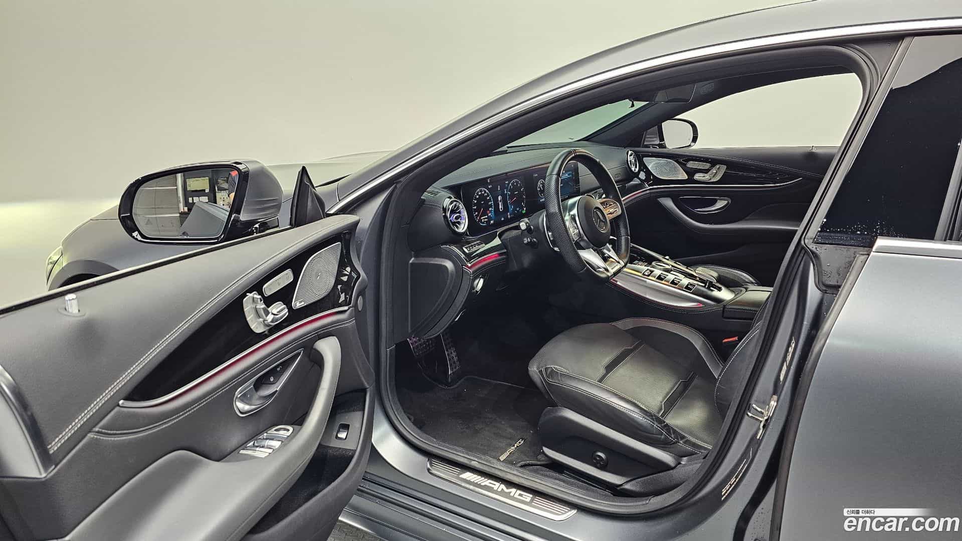 AMG GT Mercedes-Benz 2019.9-INNER-010