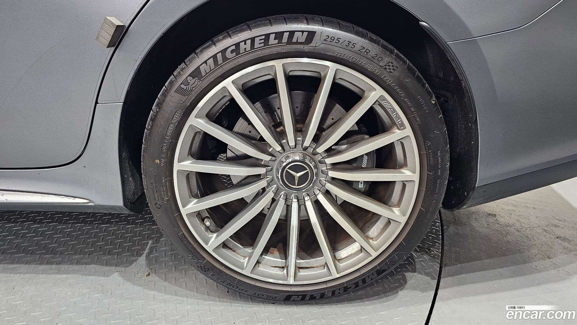 Main__Slider__Photo:AMG GT Mercedes-Benz 2019.9-20
