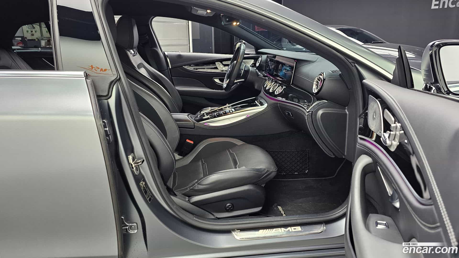 AMG GT Mercedes-Benz 2019.9-INNER-036