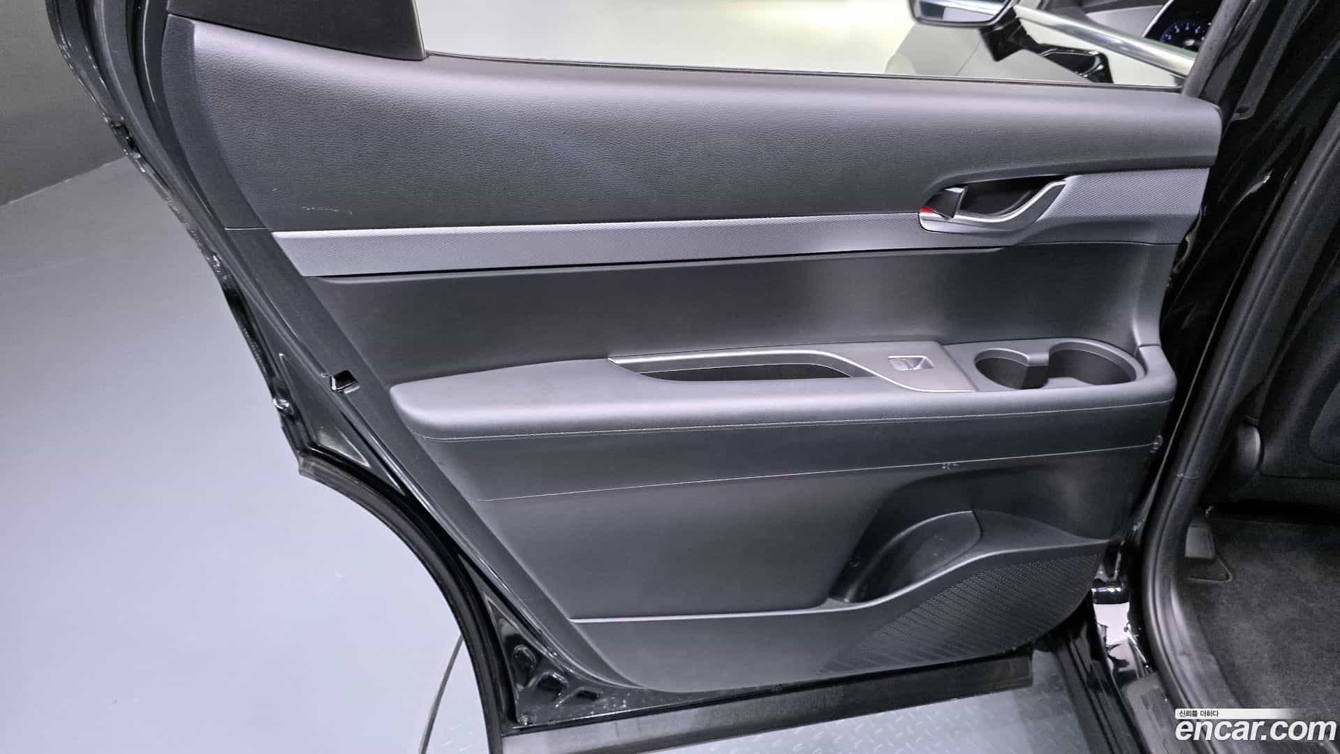 Palisade Hyundai 2020.2-INNER-035