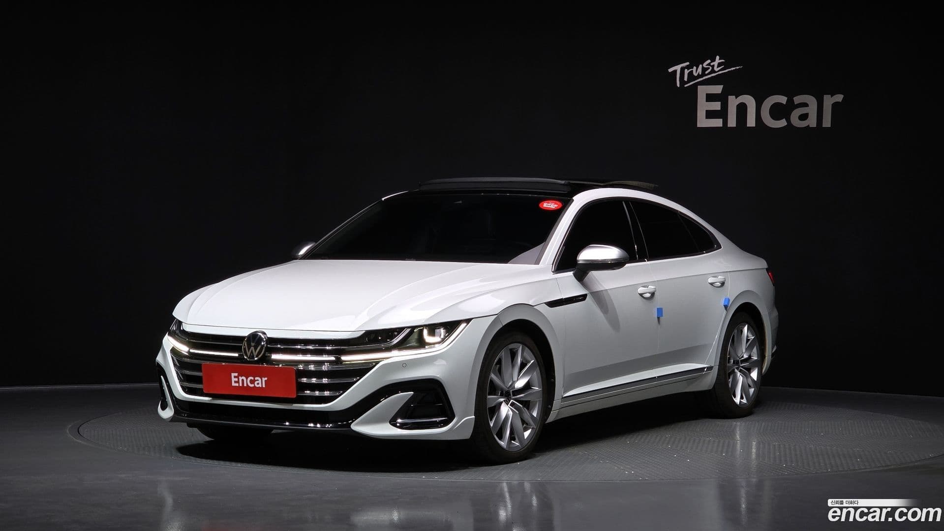 Main__Slider__Photo:Arteon Volkswagen 2022.3-0