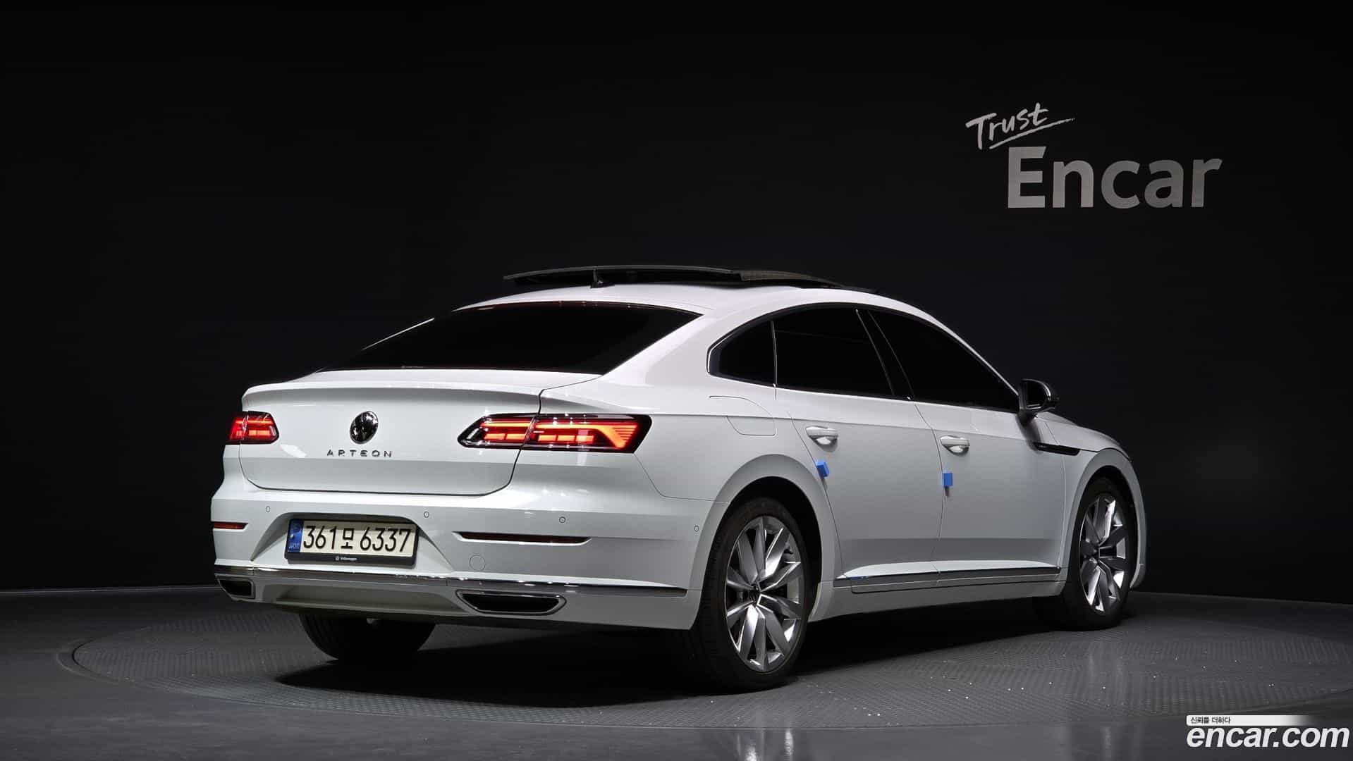 Arteon Volkswagen 2022.3-OUTER-002