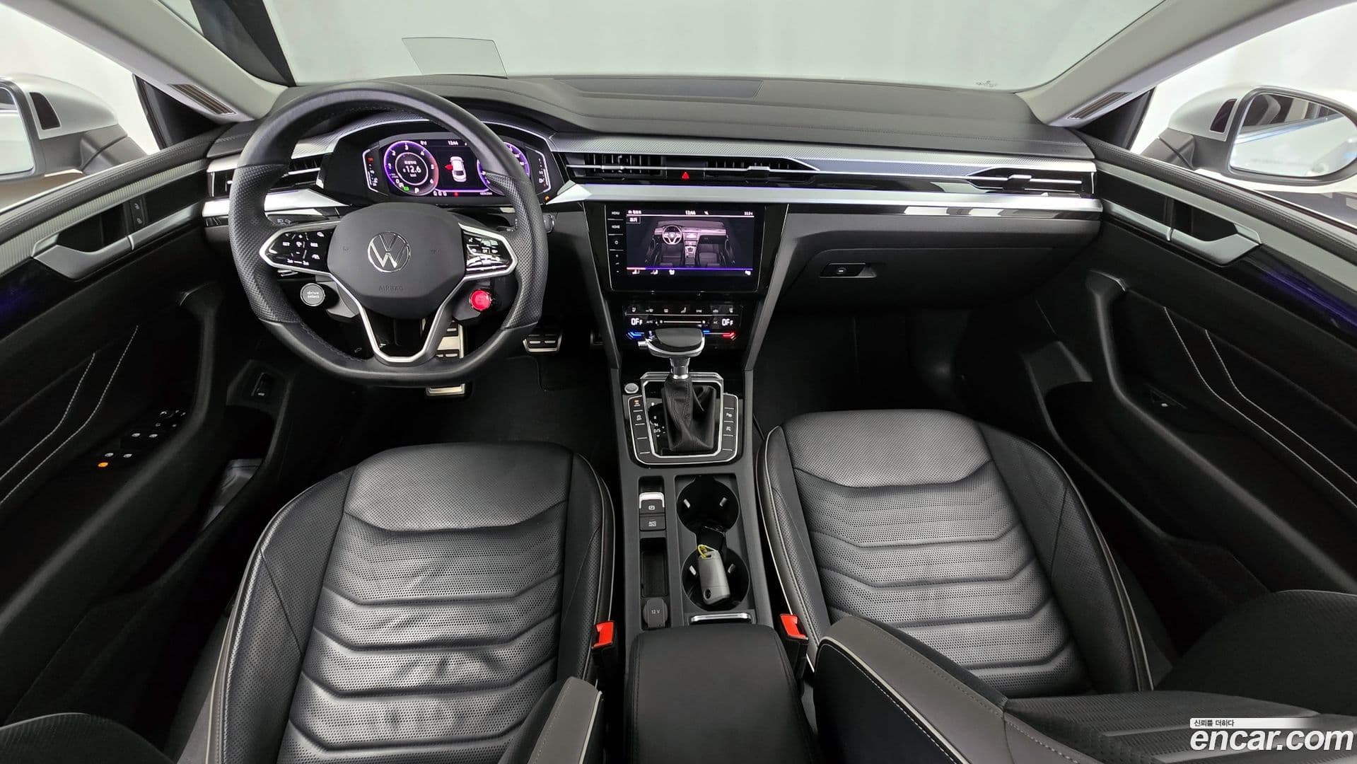 Main__Slider__Photo:Arteon Volkswagen 2022.3-6