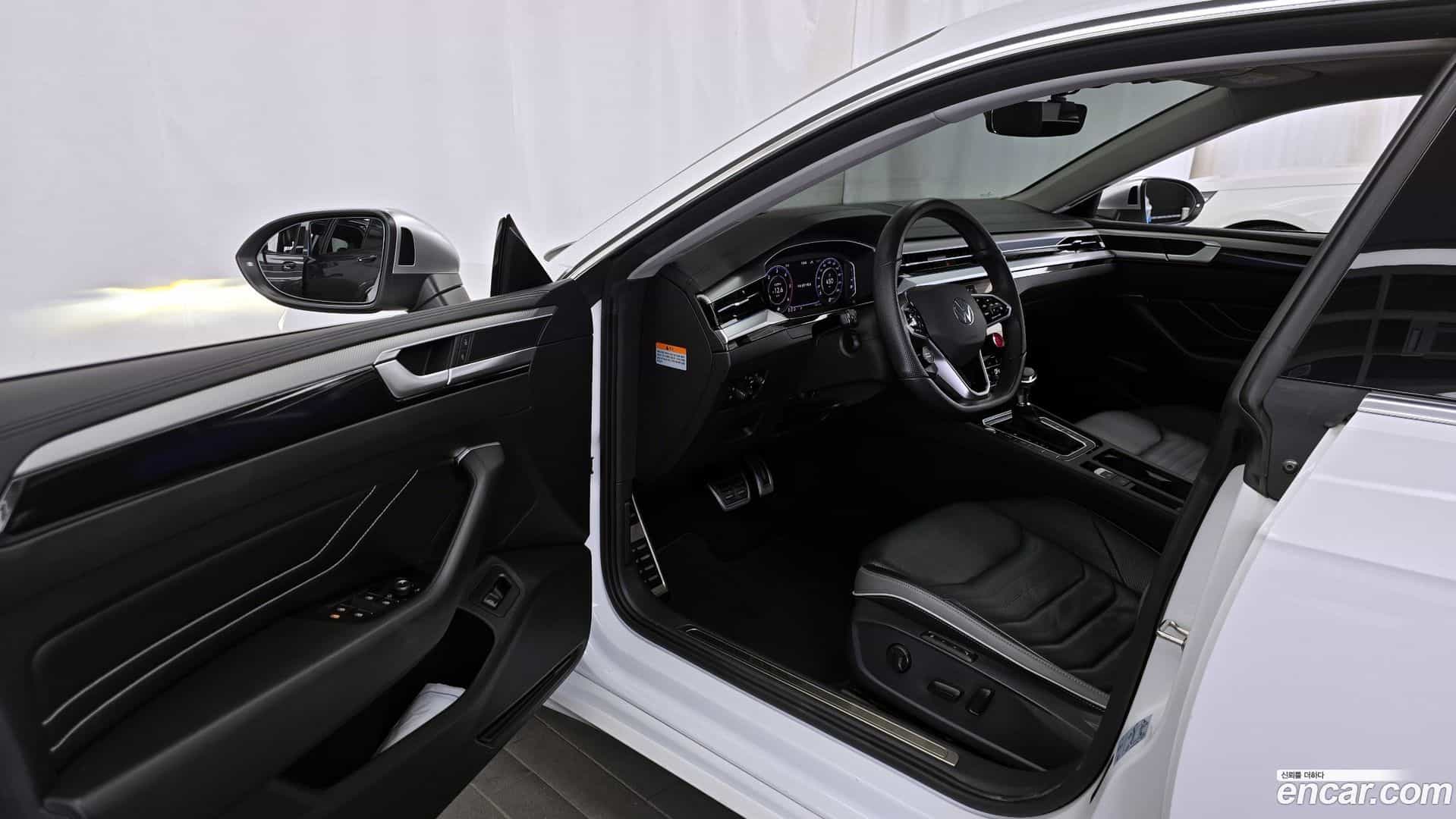Arteon Volkswagen 2022.3-INNER-010