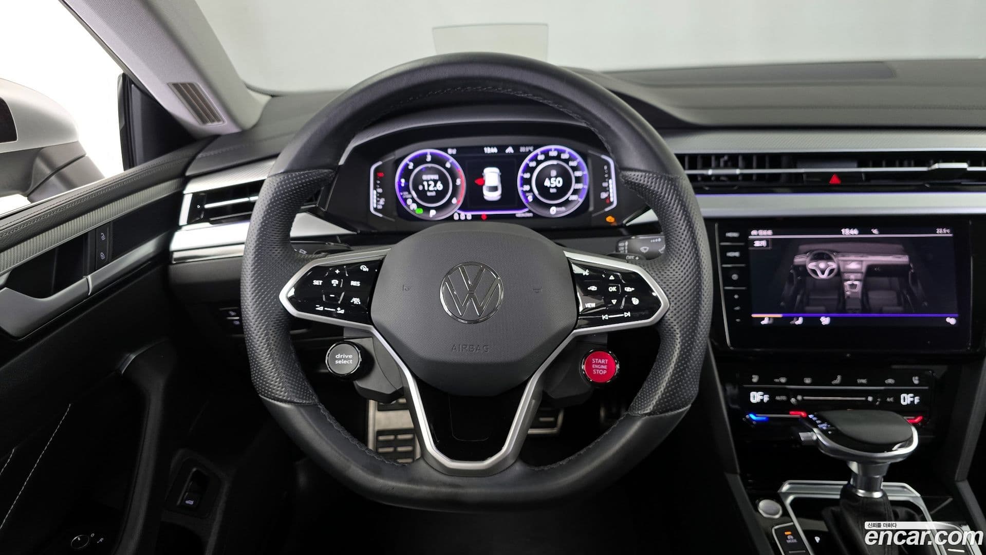 Main__Slider__Photo:Arteon Volkswagen 2022.3-12