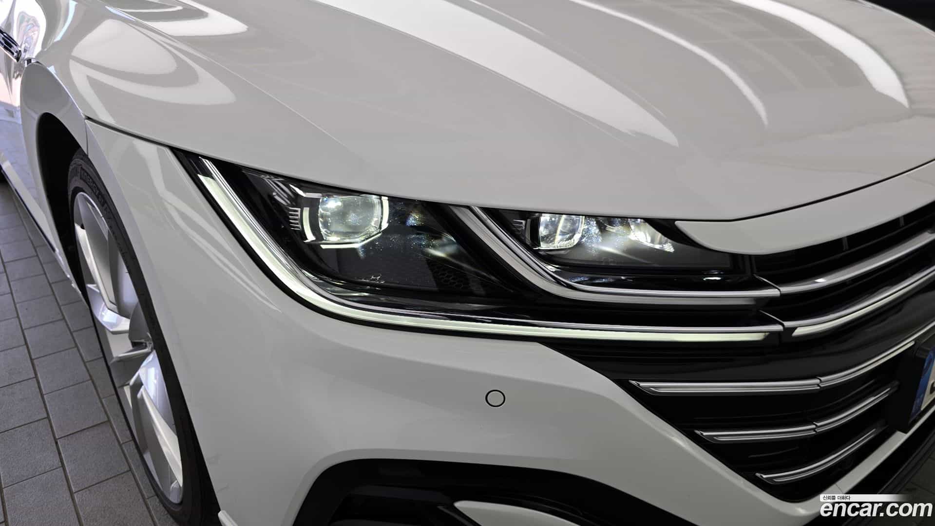 Arteon Volkswagen 2022.3-OUTER-032